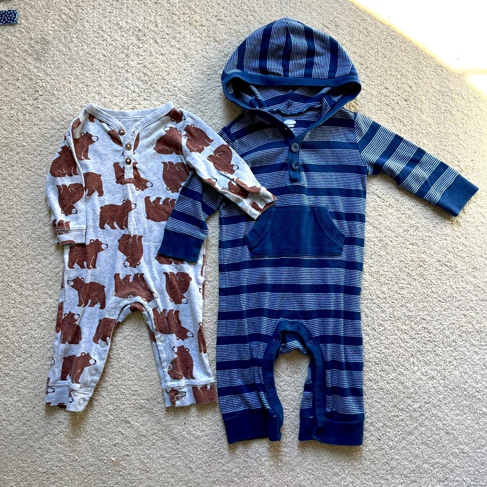 Baby bodysuit 3-6m